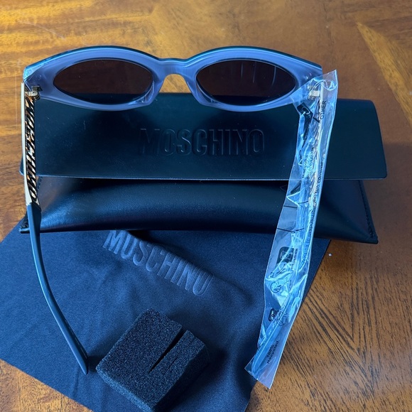 Moschino Light Blue Cat-Eye Sunglasses main image 5